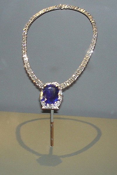 File:Bismarck Necklace (crop).jpg