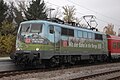 採用德國阿爾卑斯俱樂部（德語：Deutscher Alpenverein）廣告塗裝的111 039號機車