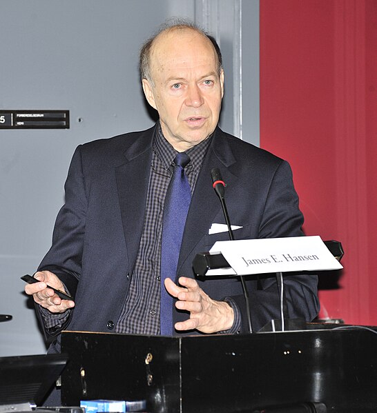 Файл:James E Hansen.jpg