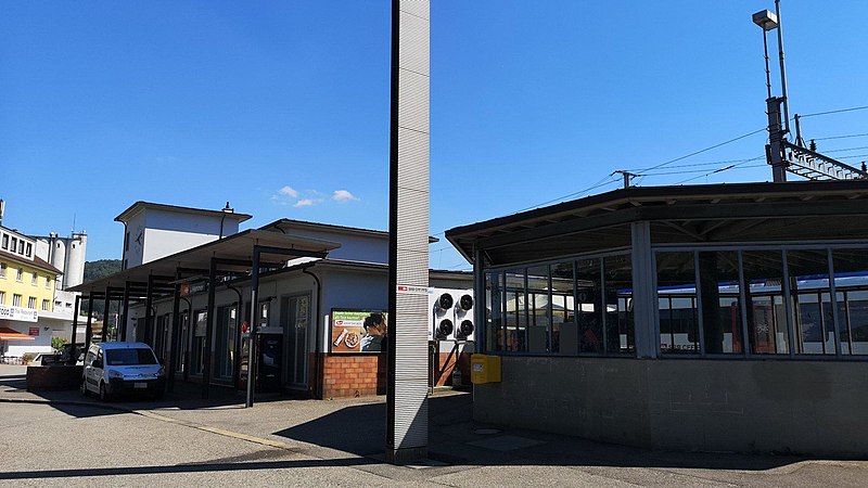 File:Olten Hammer railway station.jpg