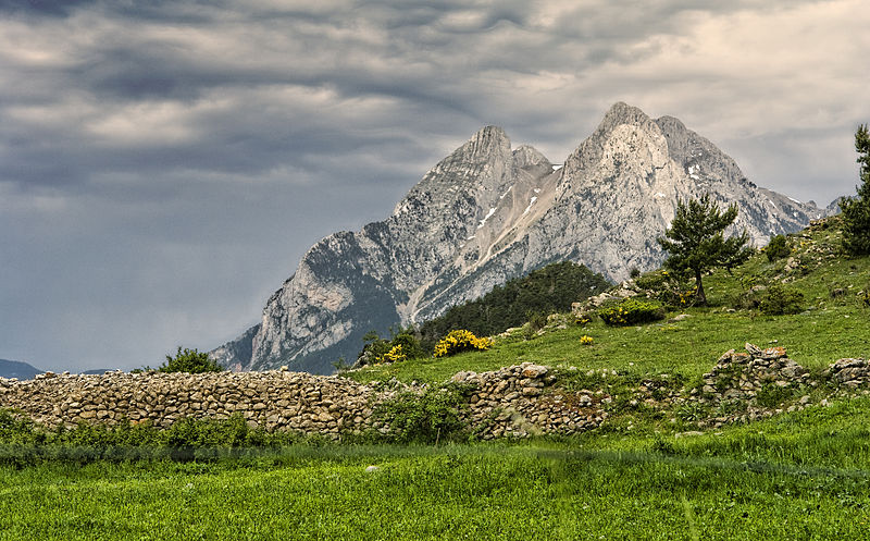 Archivo:Pedraforca2.jpg