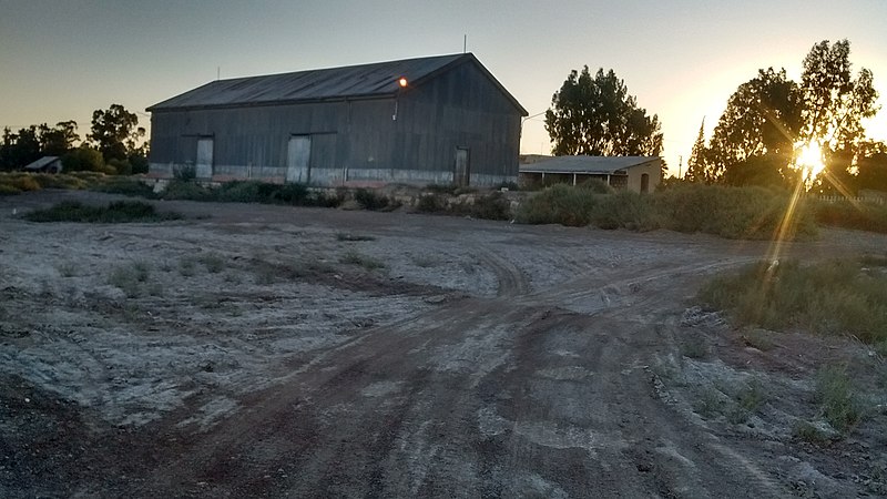 Archivo:Estación Angaco Norte.jpg