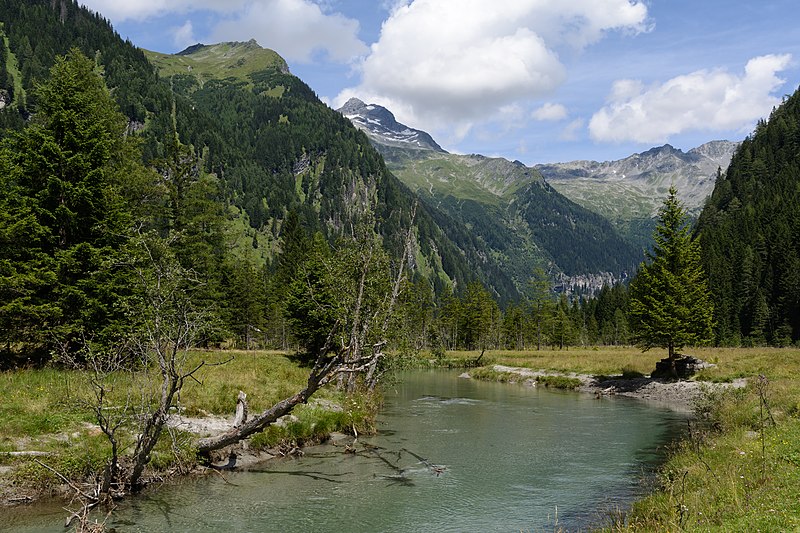 File:Mallnitz Seebachtal 01.jpg