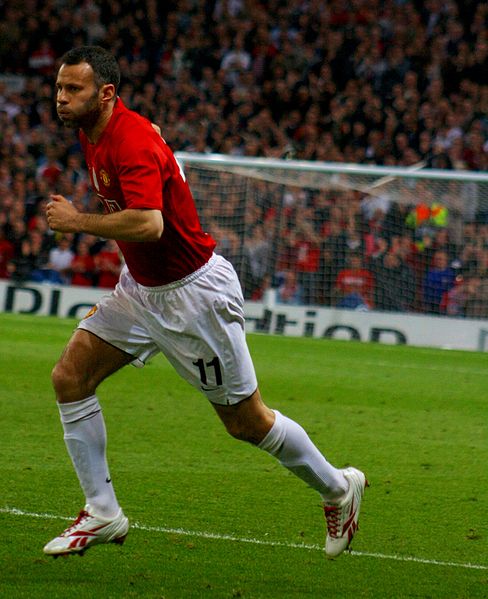 File:Ryan Giggs United.jpg