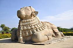 Nandi statue at Lepakshi