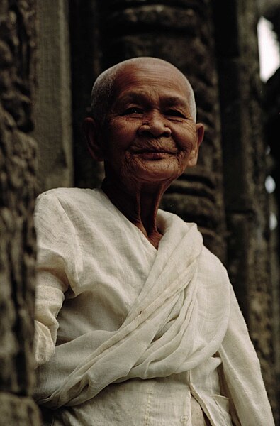 File:BuddhistMonk01a.jpg