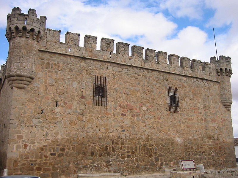 Archivo:Castillo de Orgaz2.JPG