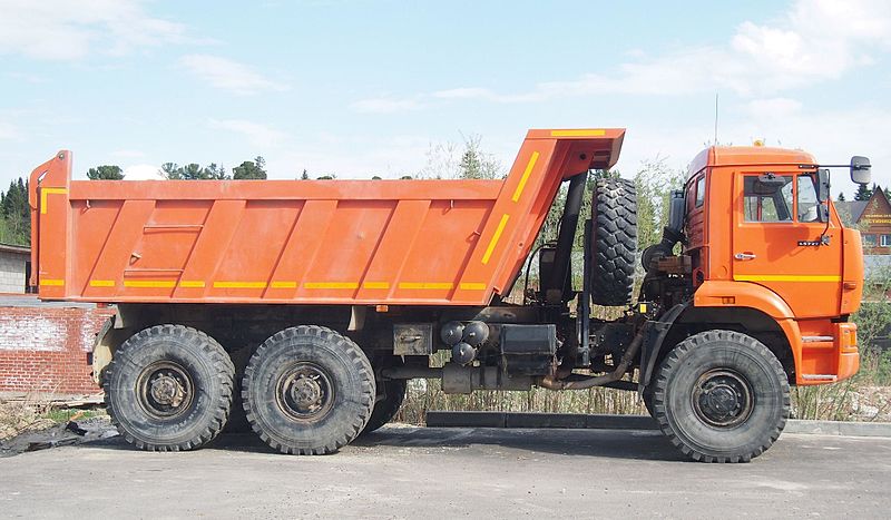 Файл:2015.05.16 kamaz-65222.JPG