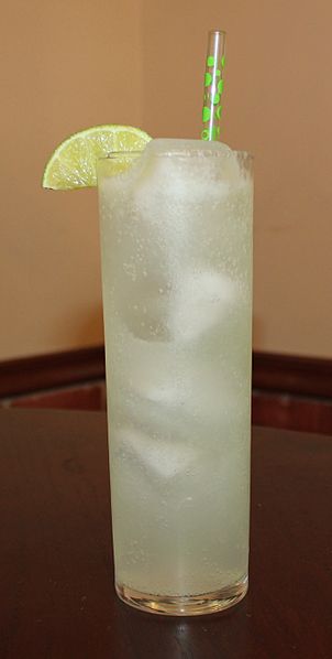 File:Gin Rickey.jpg