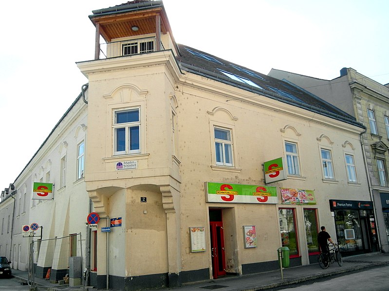 File:Korneuburg-WienerStraße2.jpg