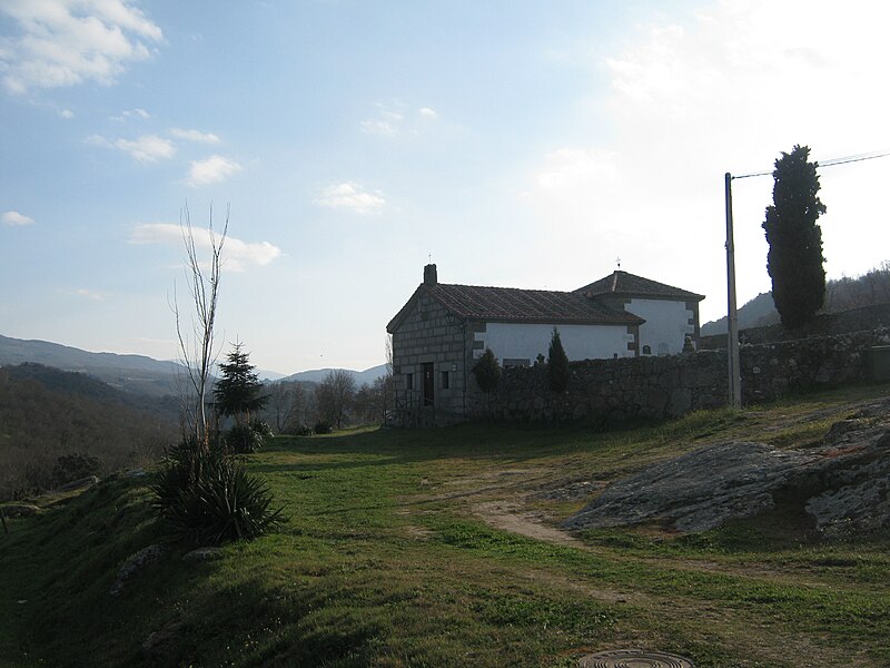 Archivo:Ermita La Calzada.JPG