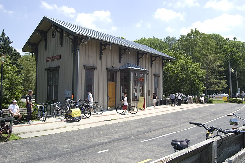 File:Yellow Springs Station.jpg