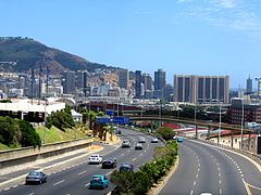 N2 highway, entering the City Bowl