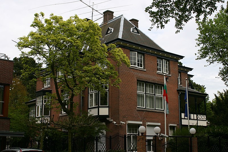 File:Duinroosweg 9, The Hague.JPG