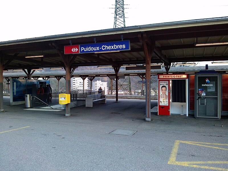 File:Gare de Puidoux-Chexbres 3.jpg