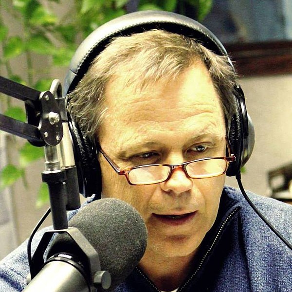 File:MarkHarringtonRadioActivist.jpg