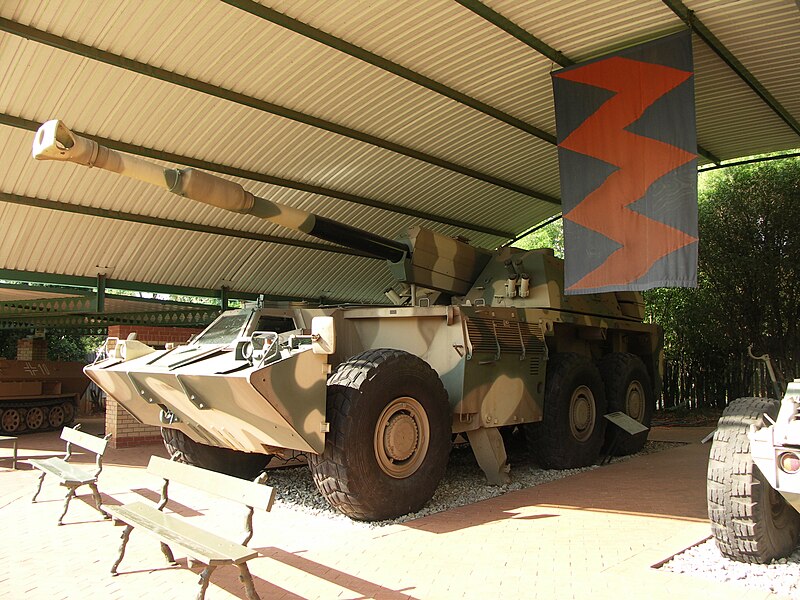 Файл:South Africa-Johannesburg Military Museum001.jpg