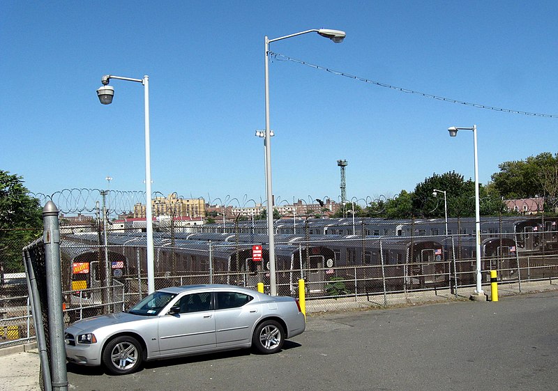 File:Canarsie yard jeh.JPG