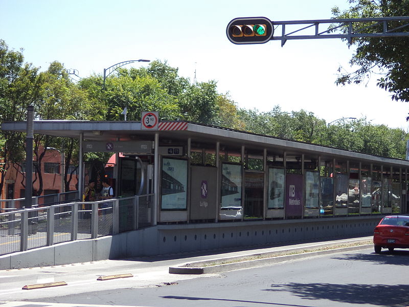 File:Estacion La Viga 01.JPG