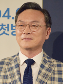 Kim Eui-sung in 2019.png