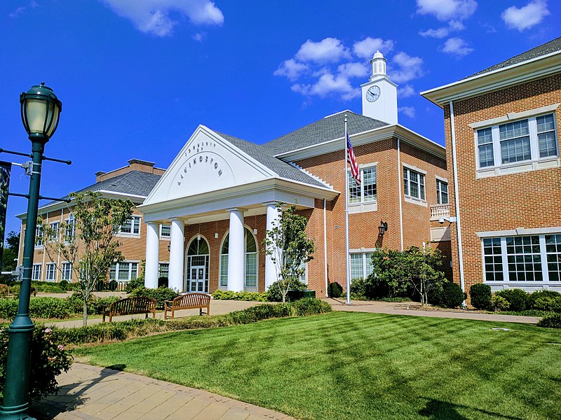 File:Livingston Town Hall.jpg