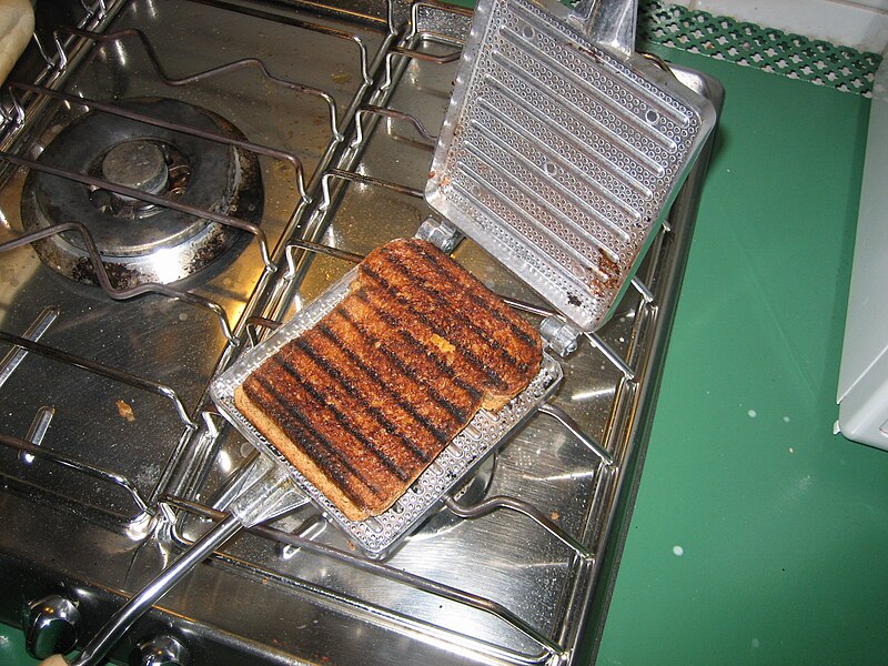 File:Tosti-ijzer.jpg