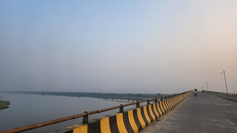 File:Bhatauli Ganga bridge.jpg