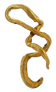 "Rope gold" from Lena River, Sakha Republic, Russia. Size: 2.5×1.2×0.7 cm.