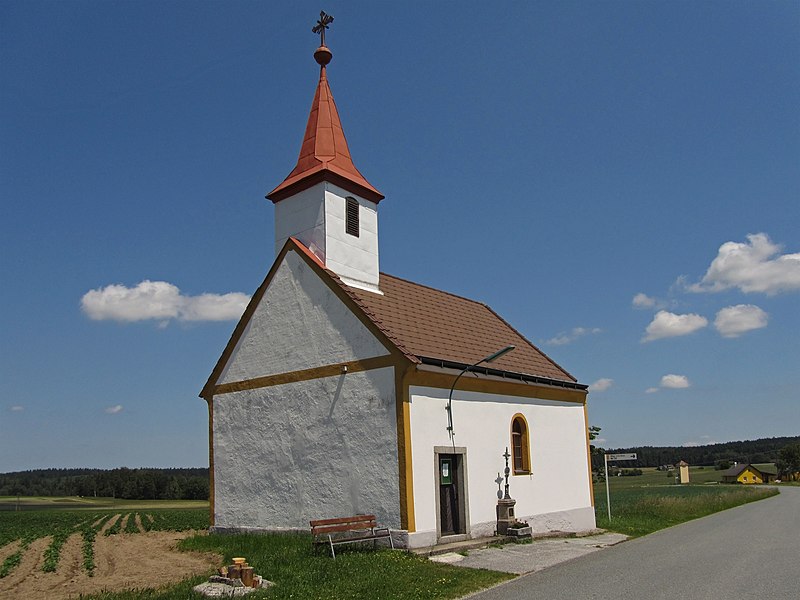 File:Ortskapelle Reinberg-Litschau.jpg