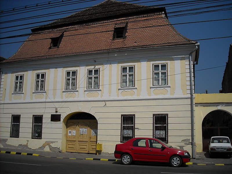 File:Zapolya building sebes.jpg