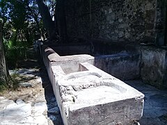 Lavaderos y piletas en el convento.