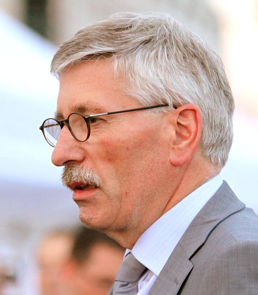 File:Thilo Sarrazin030709 cropped.jpg