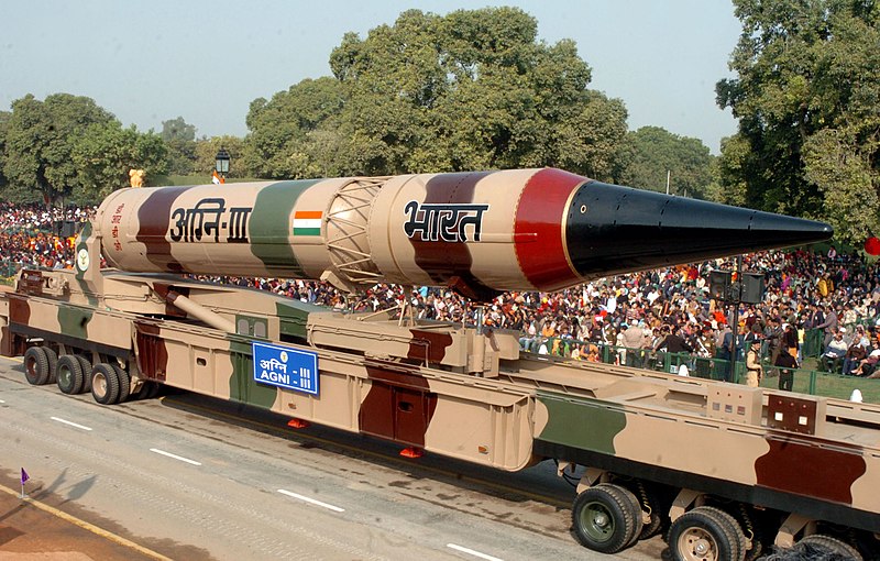 File:Agni-III ballistic missile.jpg