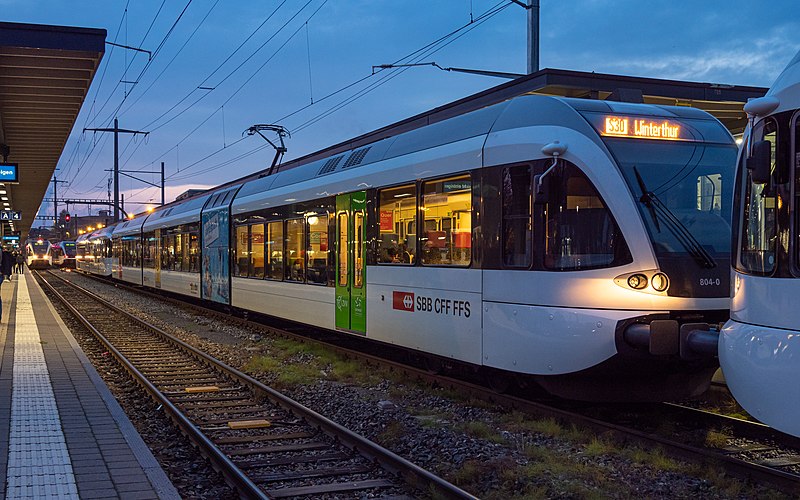 File:Bahnhof Weinfelden - thurbo-Drehscheibe.jpg