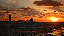 Grand haven lighthouse.jpg