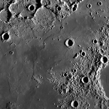 Sinus Roris (LRO).png