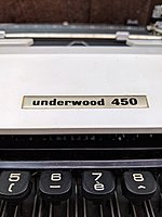 Underwood 450, versión italiana, detalle.