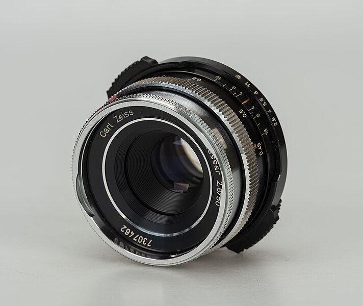 File:Zeiss Tessar 2.8 50mm.jpg