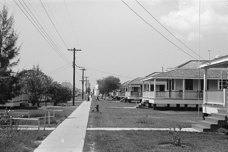 File:BurrwoodCottages1938.jpg