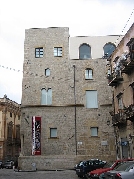 File:Galleria d'Arte Moderna Palermo.jpg