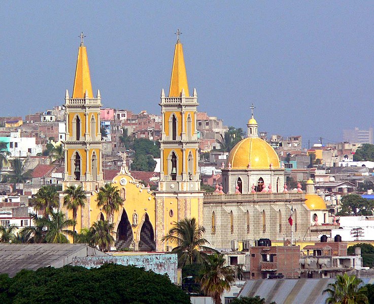 Archivo:Mazatlan Cathedral.jpg