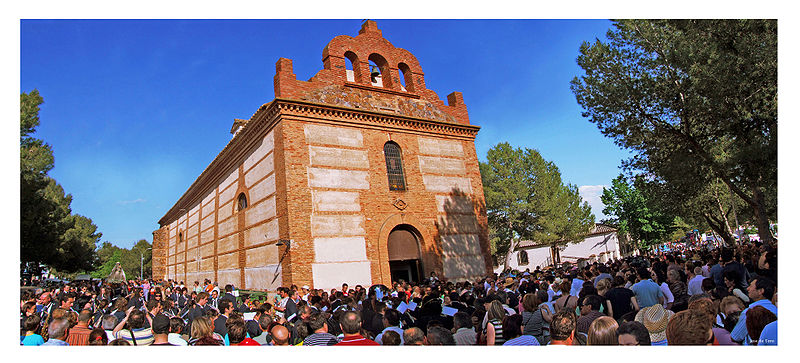 Archivo:Panorámicaprocesión.jpg