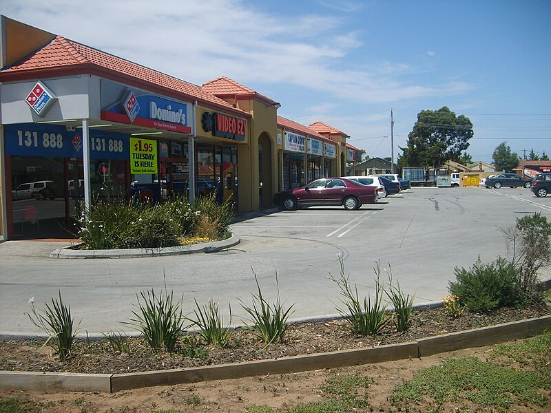 File:Seabrook-shops.jpg