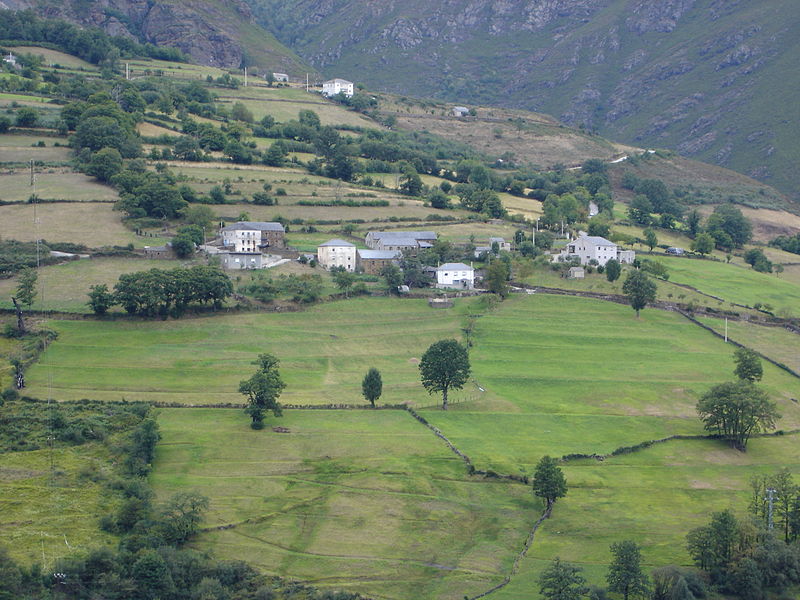 Archivo:Villares de abajo.jpg