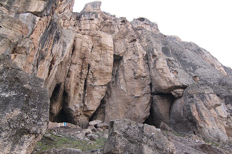 File:Areni-1 cave entrance.jpg