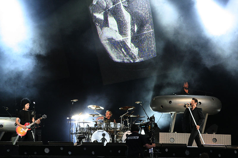 Файл:Depeche Mode 2006.jpg