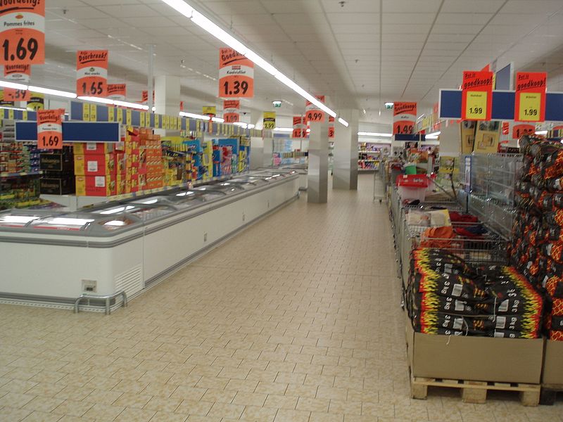 Archivo:Lidl Diezerpoort Zwolle.JPG