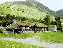 View of the Løsetstova in Stordal