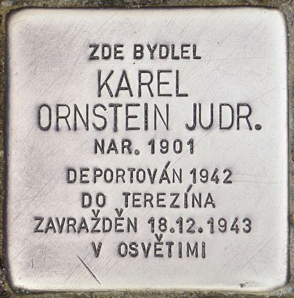 File:Stolperstein für Karel Ornstein.jpg