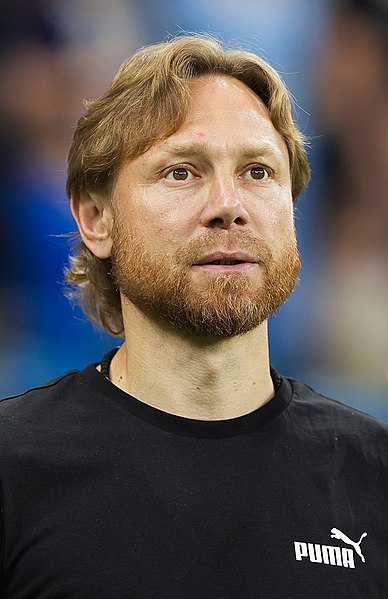 Файл:Valery Karpin in 2022.jpg